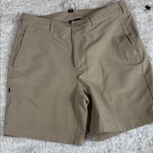 CUTS Performance Tech Shorts Khaki Tan Size 30 6.5” Inseam Zipper Pocket